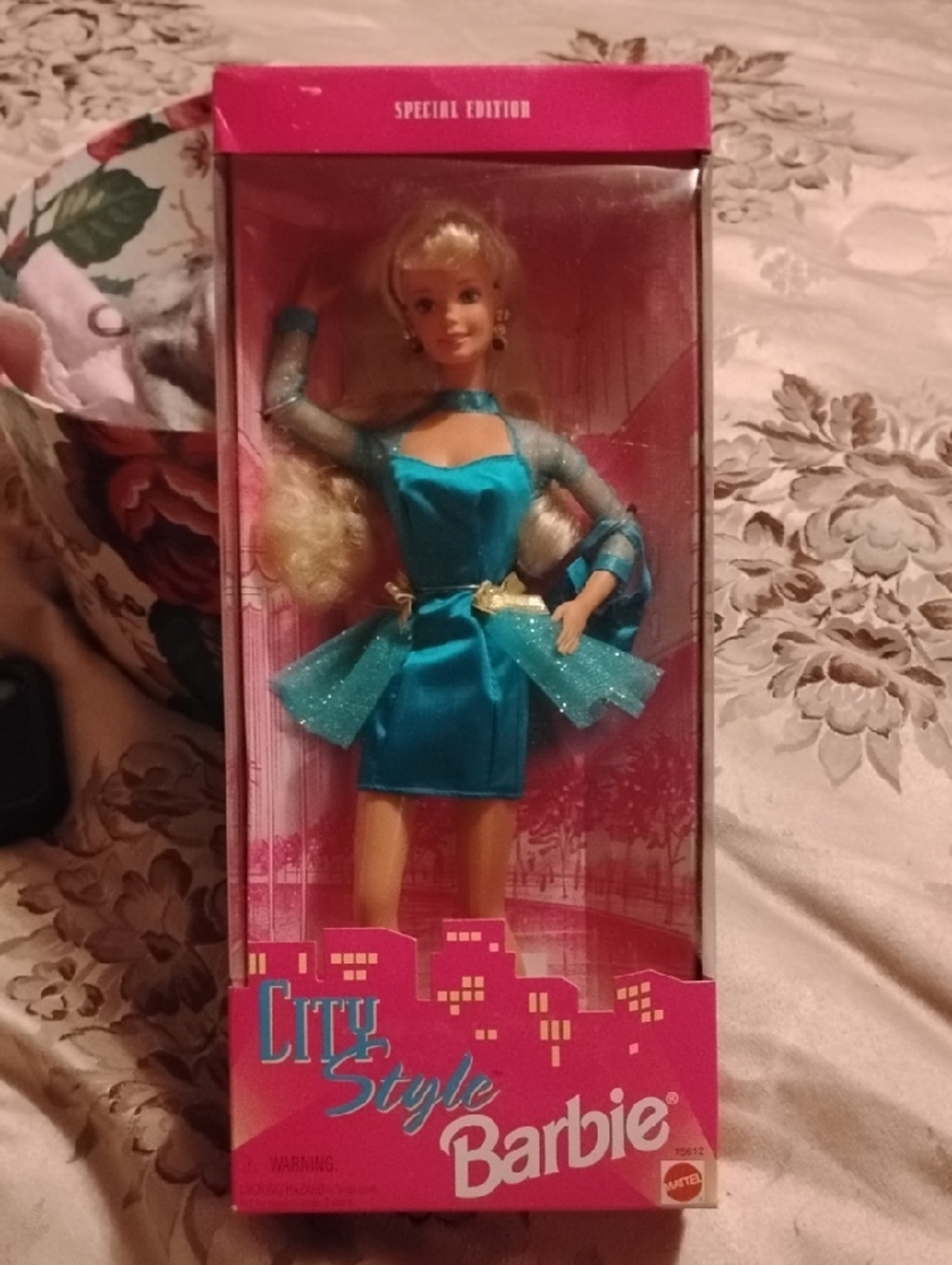Vintage 1995 Special Edition City Style Barbie Model#15612